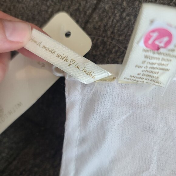 White Prarie Dress Flounce Eyelet Ruffle Flowy Fairy Summer Spring Sz Small - Picture 11 of 12